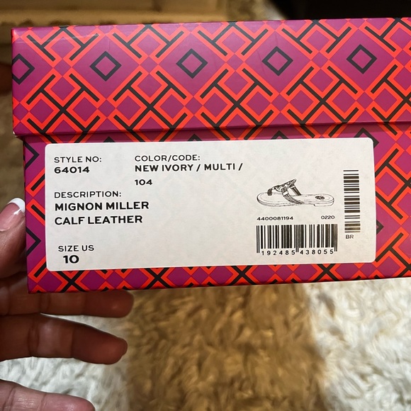 Tory Burch sandals - Picture 2 of 5